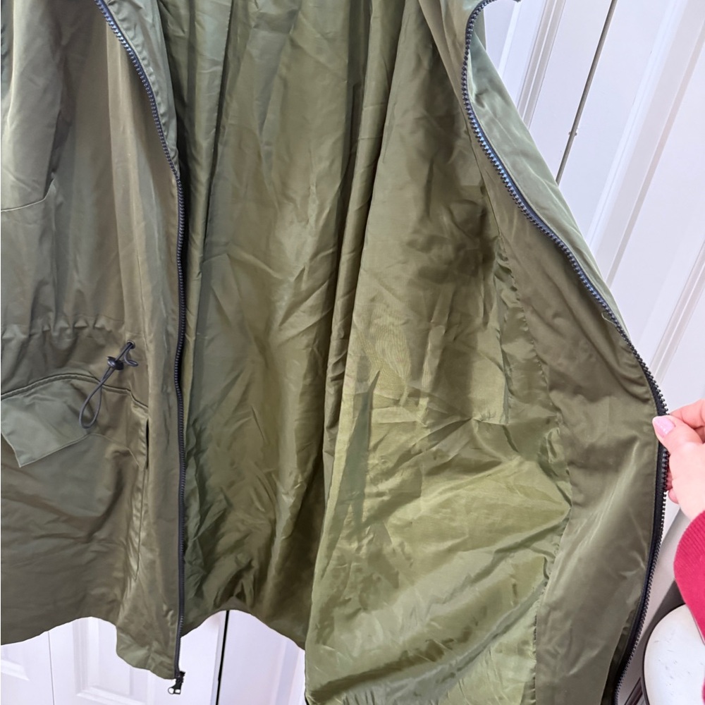 Ava & Viv Women's Rain or Everyday Jacket in Olive - Picture 7 of 9